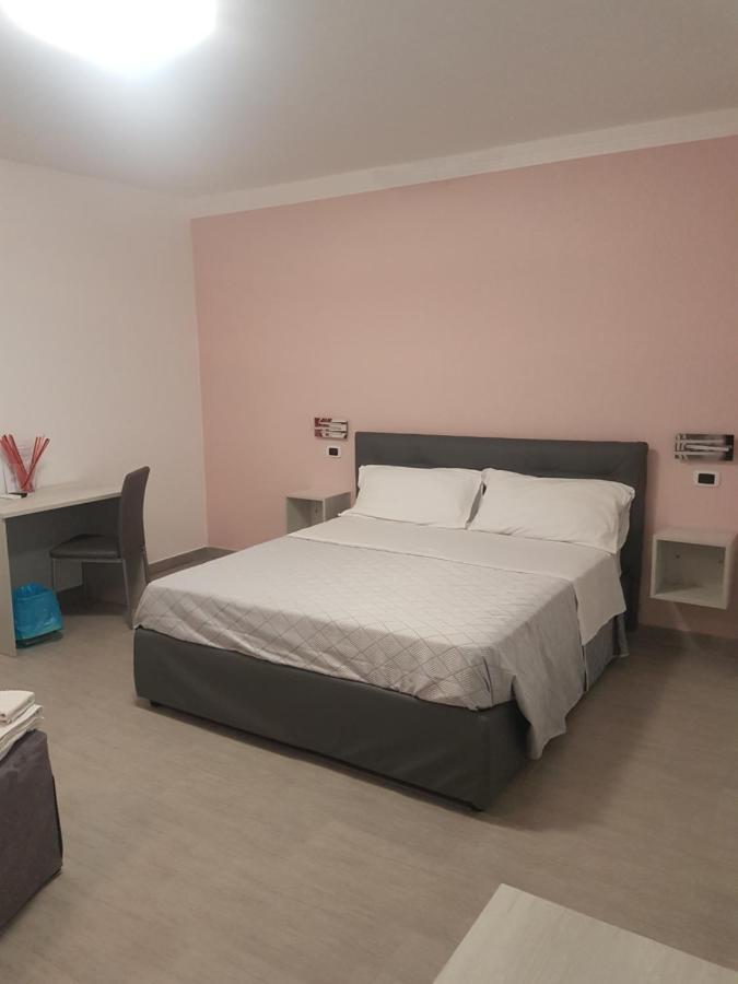 Alba De Mar B&B 로세토 카포 스풀리코 외부 사진