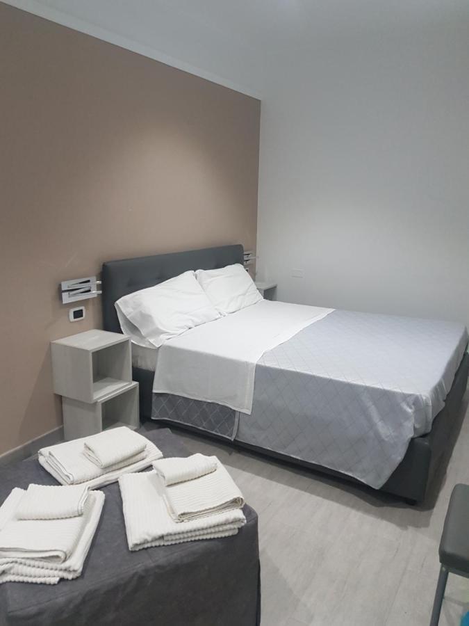 Alba De Mar B&B 로세토 카포 스풀리코 외부 사진