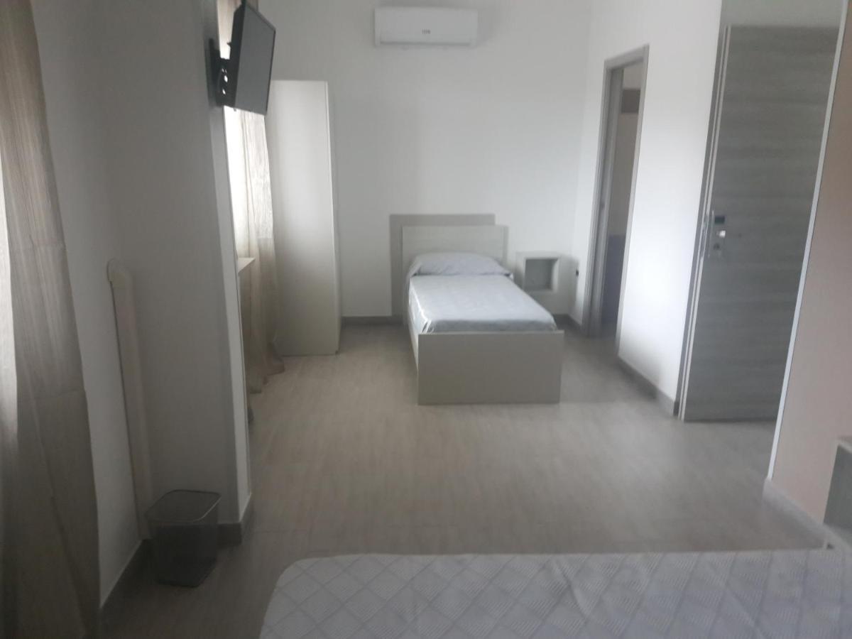 Alba De Mar B&B 로세토 카포 스풀리코 외부 사진
