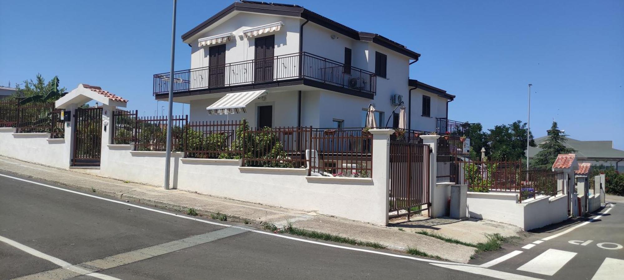 Alba De Mar B&B 로세토 카포 스풀리코 외부 사진